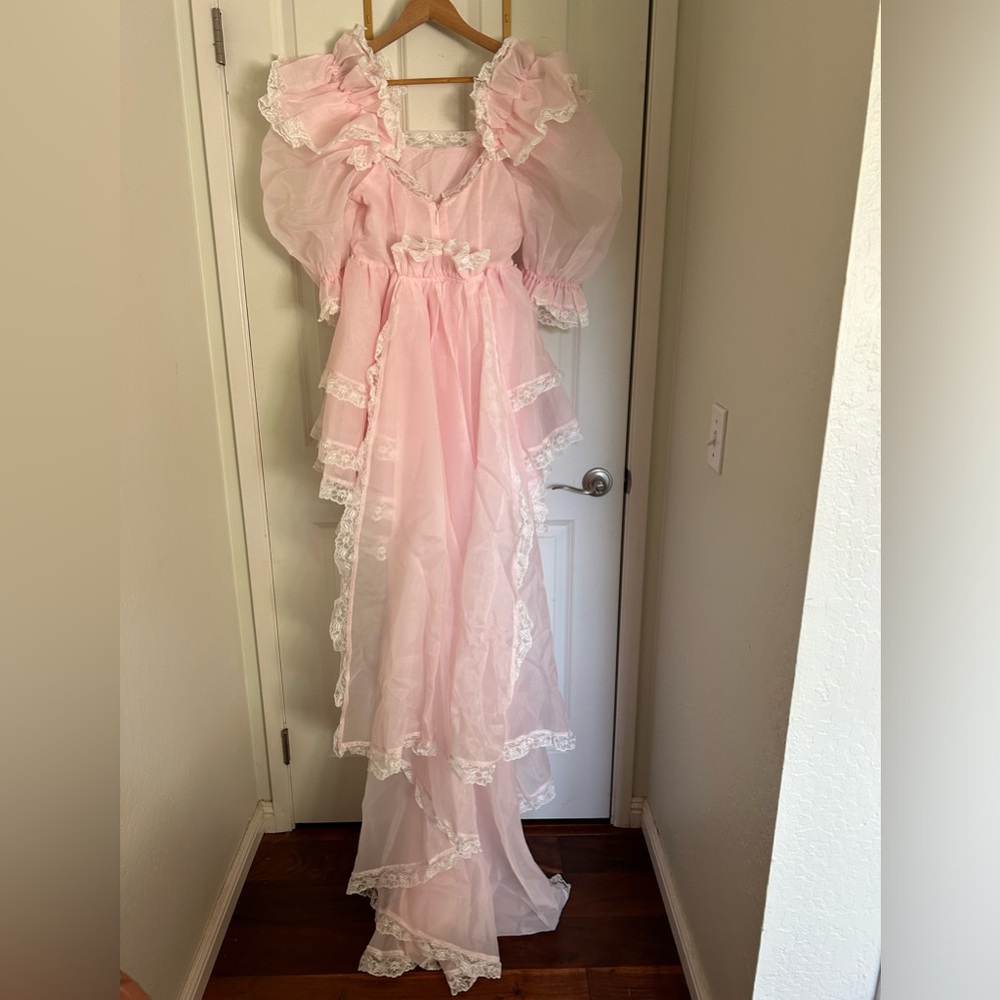 Selkie Duchess Sugarfrill Dress in Baby Soft Pink size Small - Picture 8 of 14